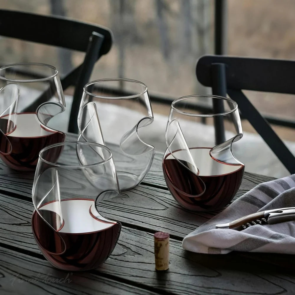 Elegant borosilicate glass for whiskey and mixed drinks