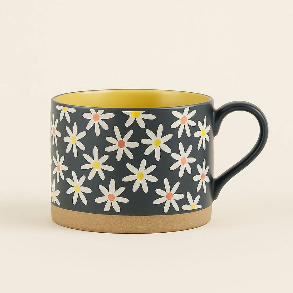 Smooth glazed finish stoneware coffee mug